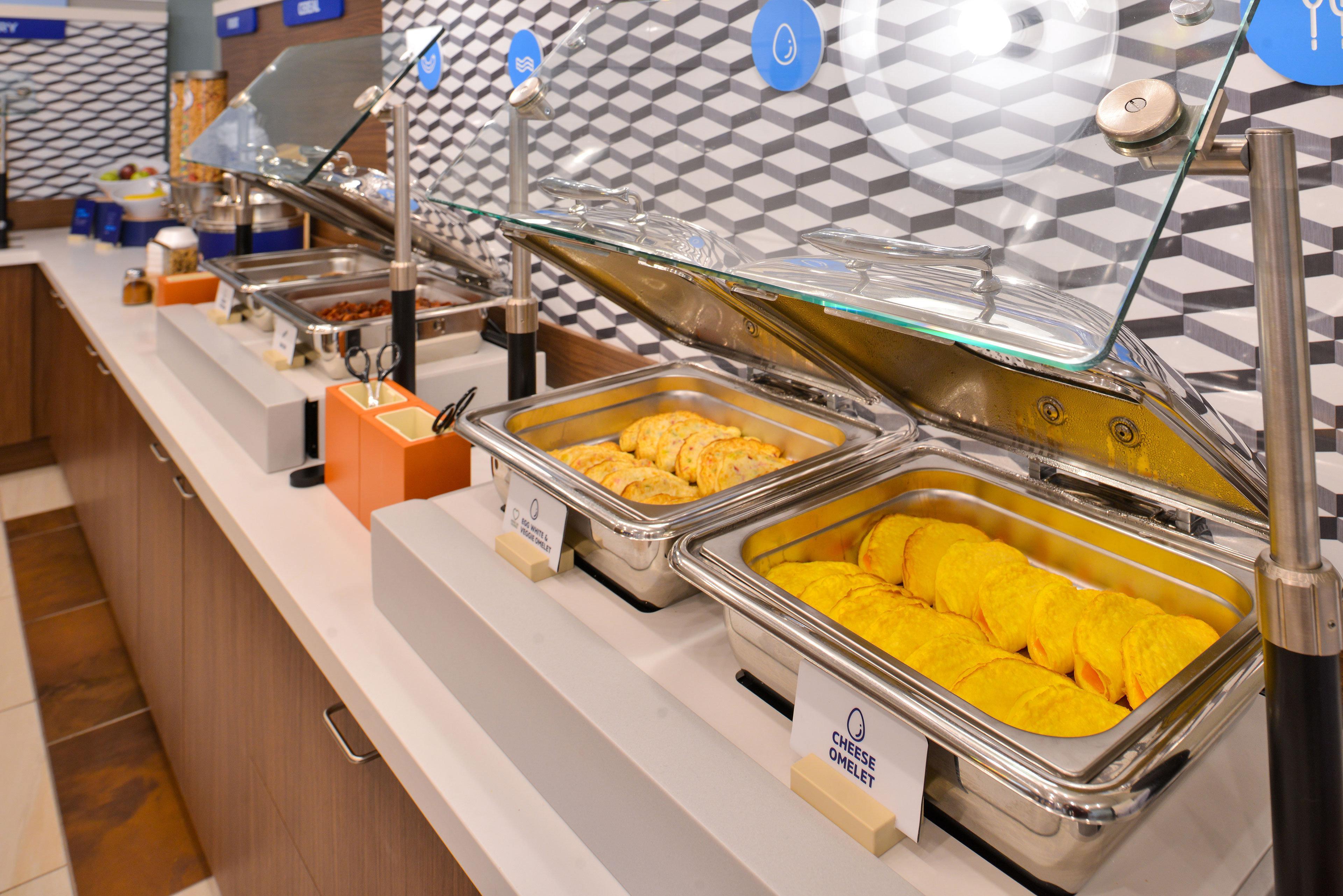Holiday Inn Express Hotel & Suites Terre Haute By Ihg Buitenkant foto