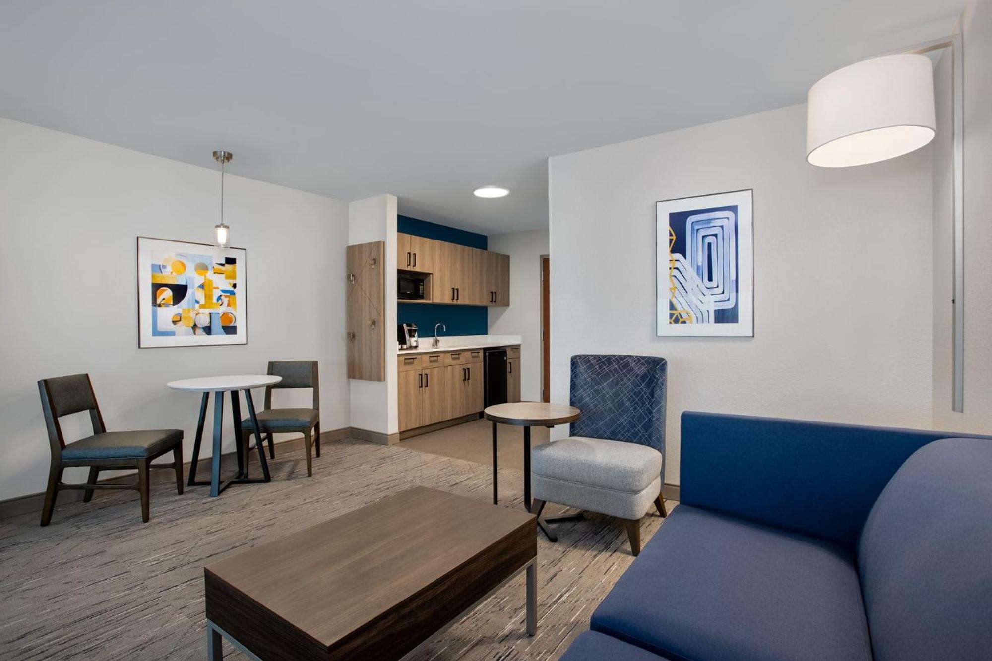 Holiday Inn Express Hotel & Suites Terre Haute By Ihg Buitenkant foto